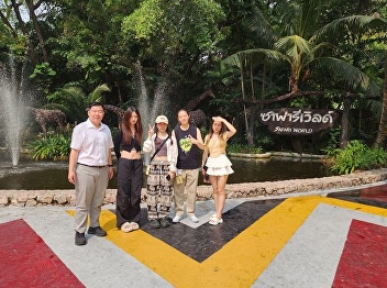 Students exchanged from Guilin
University of Aerospace Technology
studying important places in Thailand